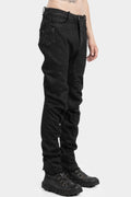 Masnada | AW25 - Resinated scar-stitched jeans M3542