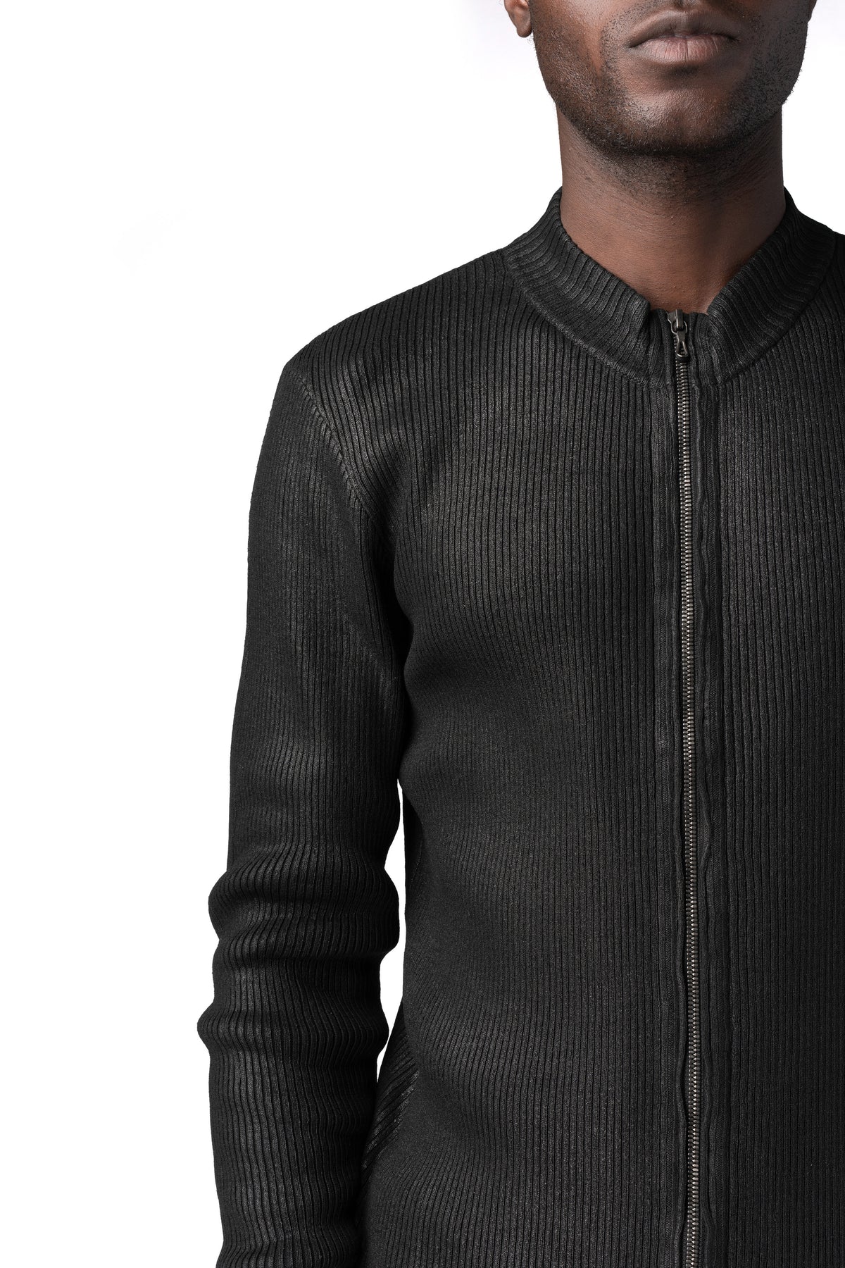 Julius_7 | AW26 - Coated zip-front knit cardigan, Black 957KNM1-C