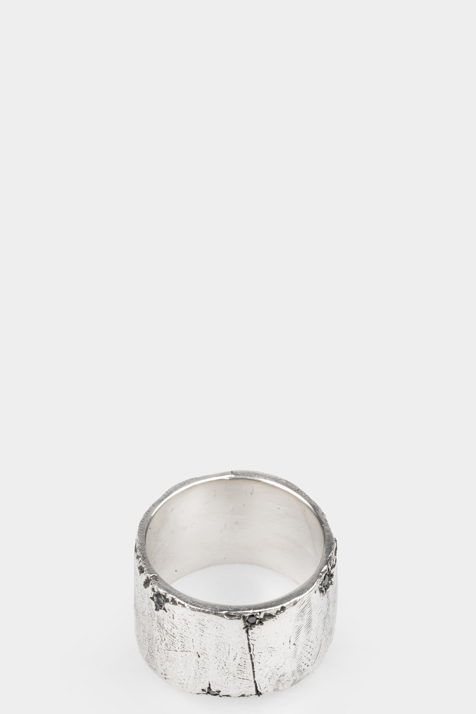 Black diamonds large silver ring