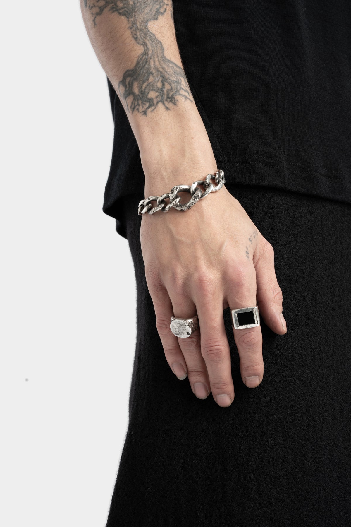 Enri Mars | Chess black diamond ring