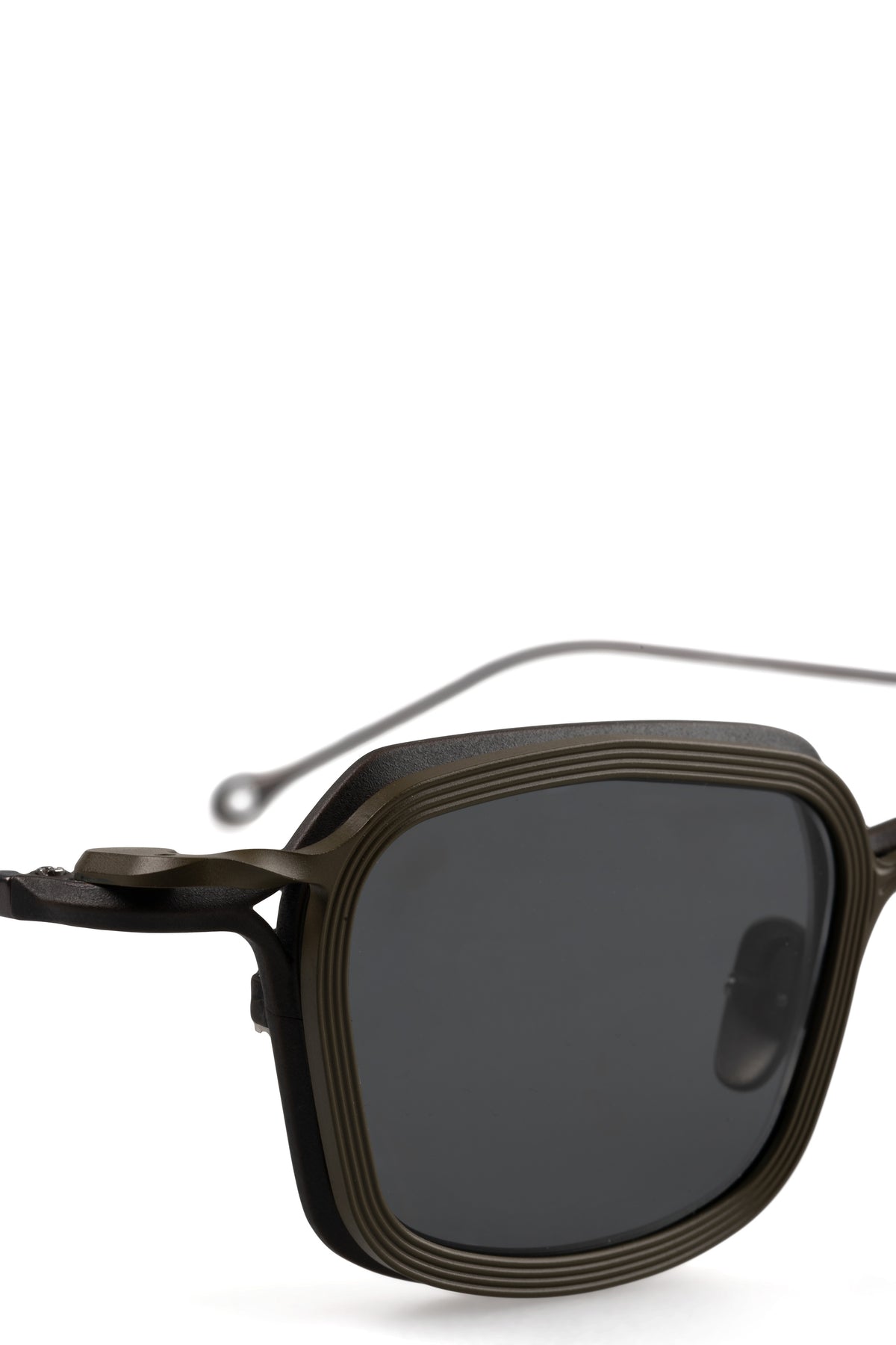 Rigards x The Viridi-Anne| RG2004TVA Clip sunglasses - Antique bronze / olive / dark grey lens