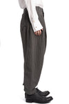 Pleated pants