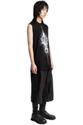Julius_7 | SS26 - Printed Sleeveless T-Shirt, Black 937CPM3