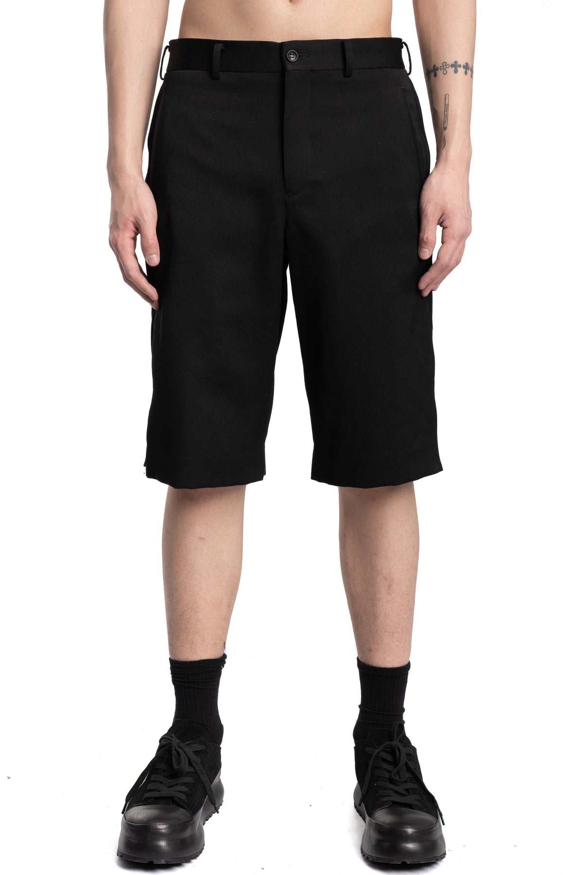 Wool gabardine side zip shorts