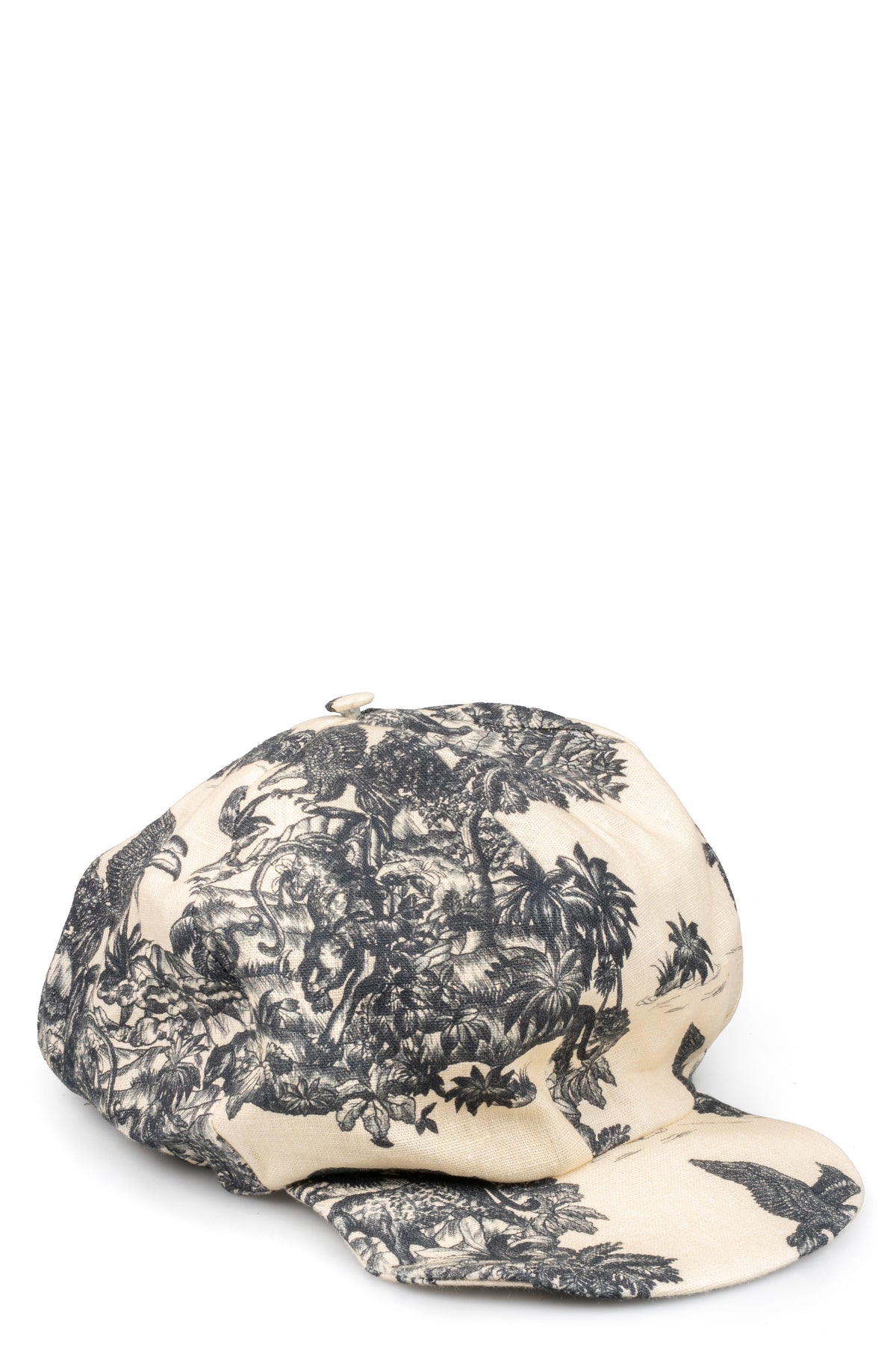 Marc Point | SS26 - Linen beret, front view
