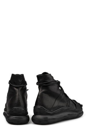 Puro | SS26 - Laced lamb leather sneakers | HIGH DEFINITION