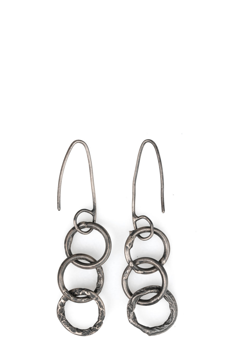 Silver earring thick link