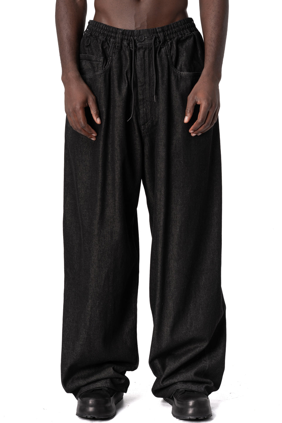 Oversized denim pants