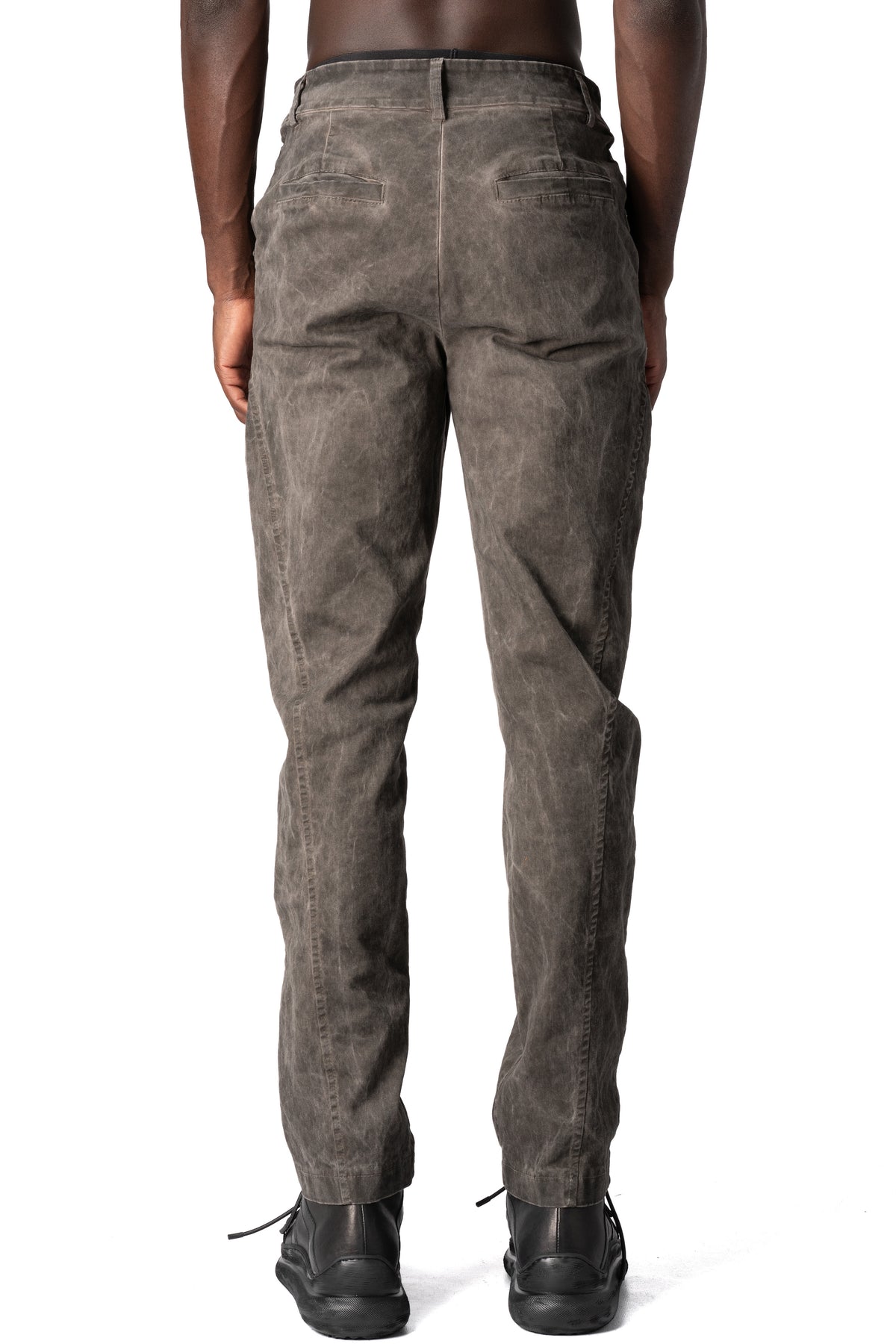 La Haine Inside Us | AW26 - Regular skinny trousers, Mud M1324