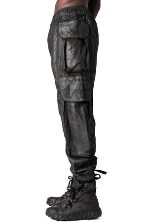 La Haine Inside Us | AW26 - Coated cotton stretch cargo trousers M1309