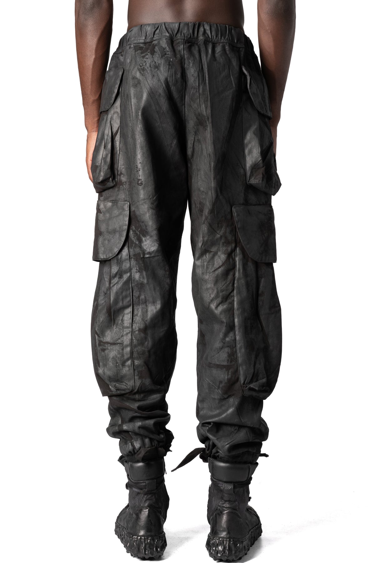 La Haine Inside Us | AW26 - Coated cotton stretch cargo trousers M1309