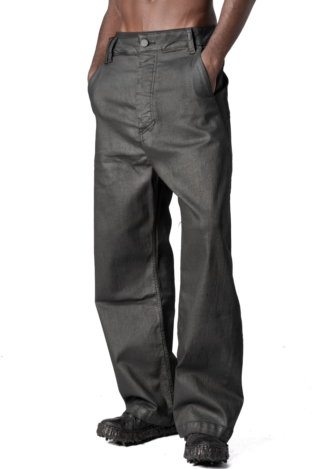 Thom Krom | AW26 - Coated stretch denim trousers, MT108