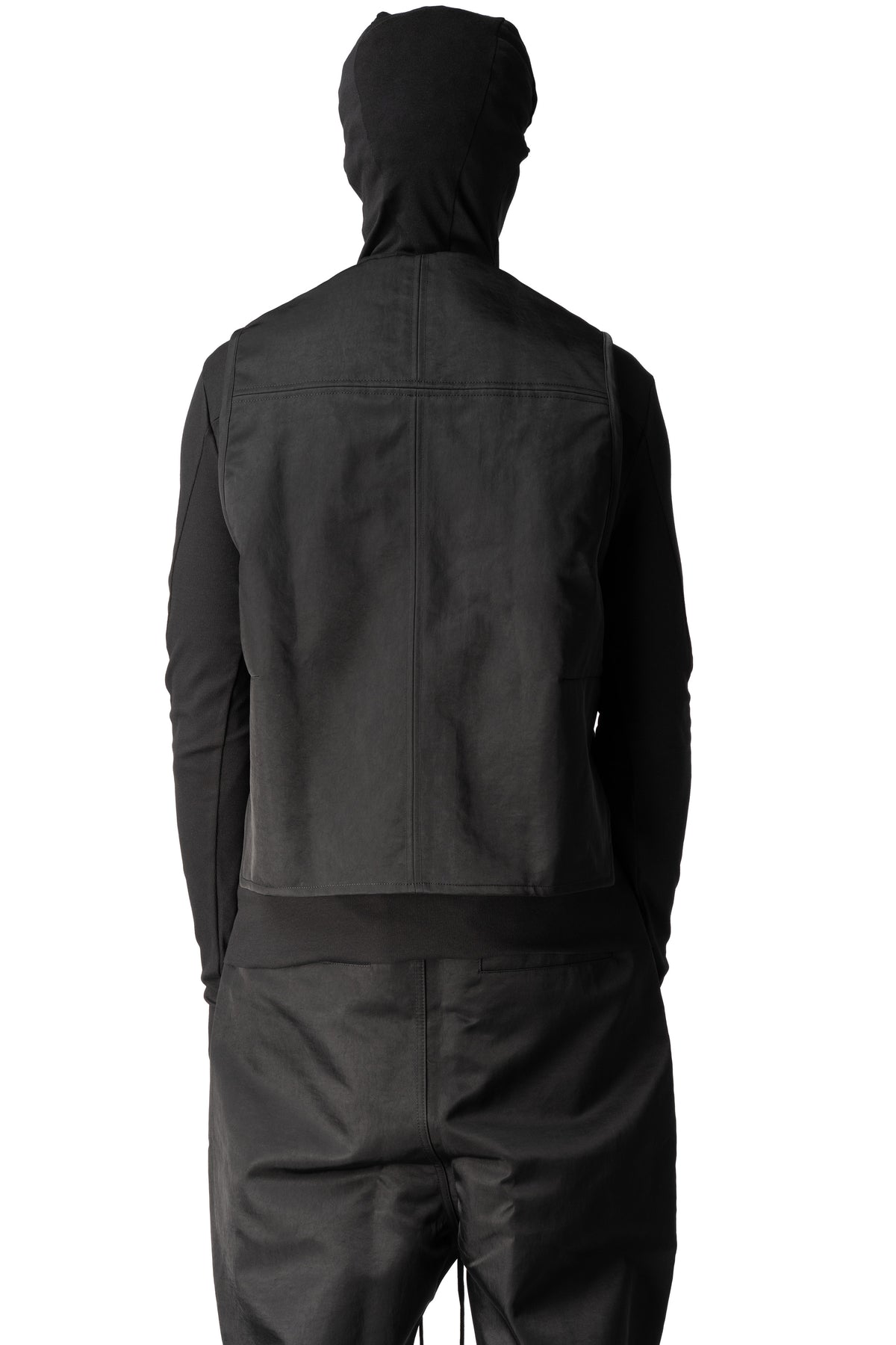 Thom Krom | AW26 - Woven shell vest, MJ92