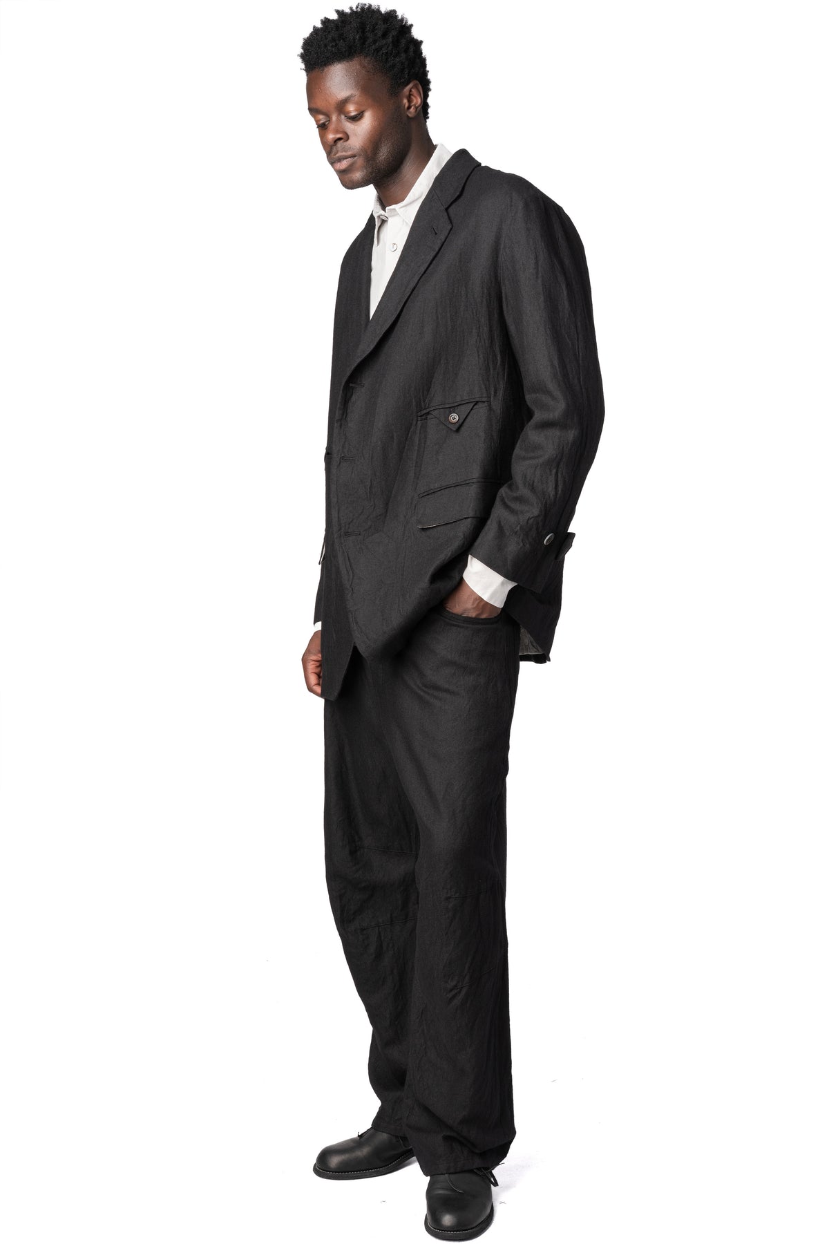 Forme D'Expression | AW26 - Semi double breasted wool linen car coat, HC021