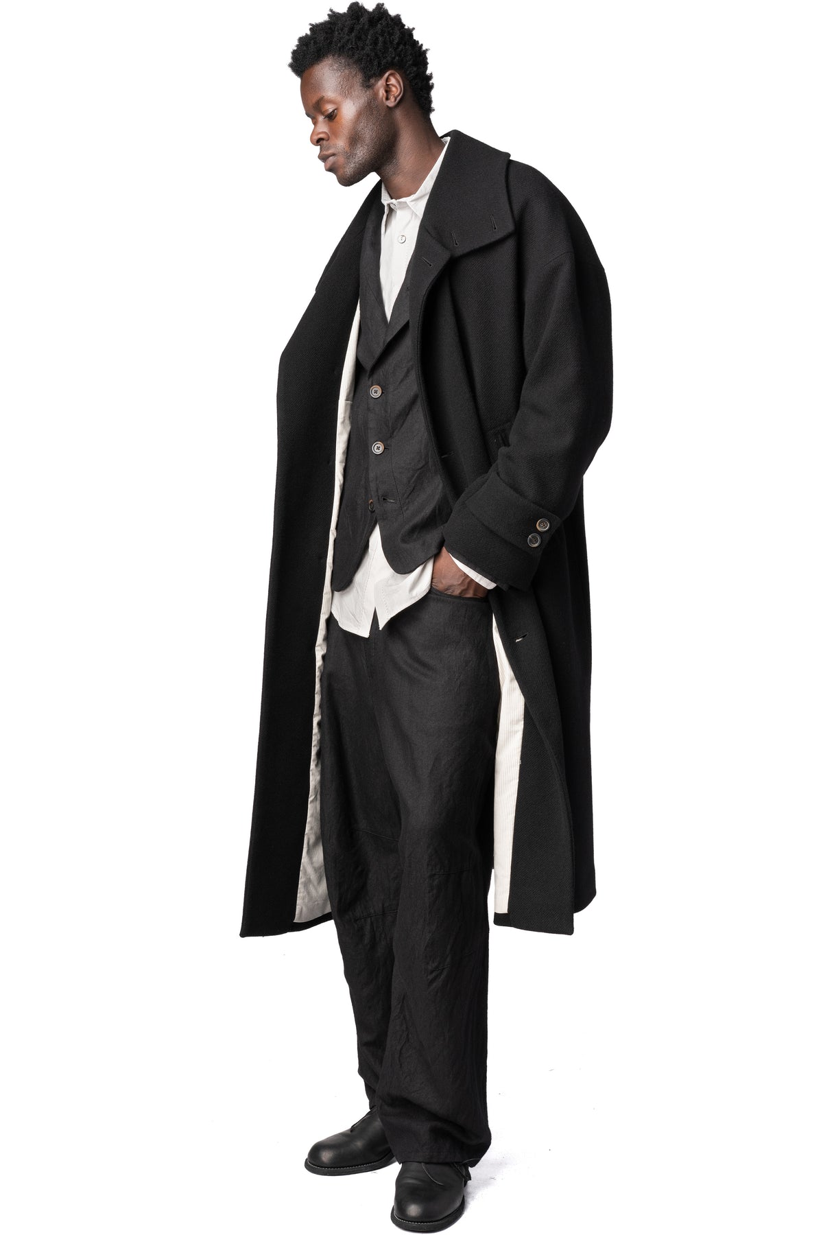 Forme D'Expression | AW26 - High neck wool cashmere overcoat, HC022
