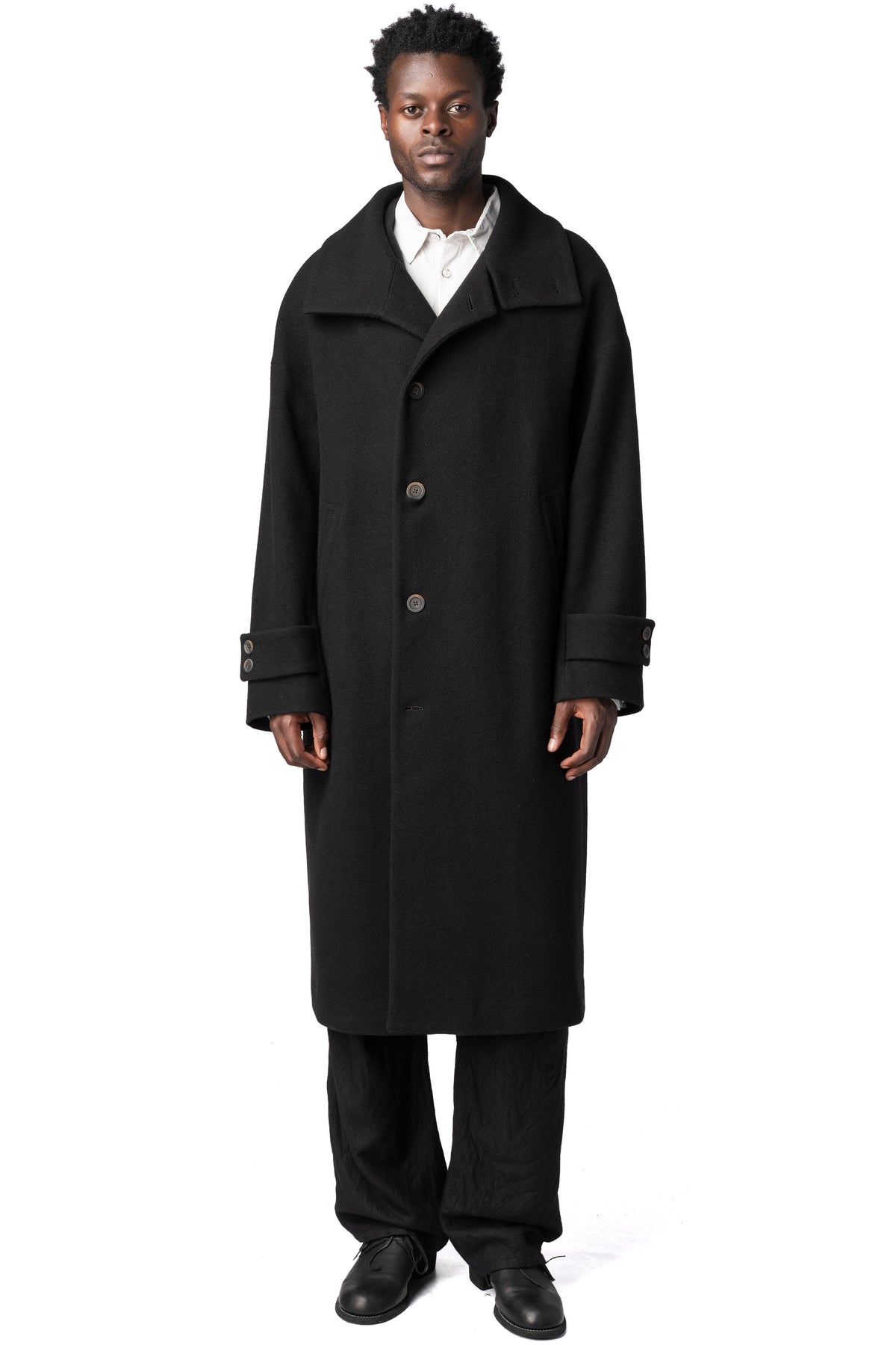 Forme D'Expression | AW26 - High neck wool cashmere overcoat, HC022