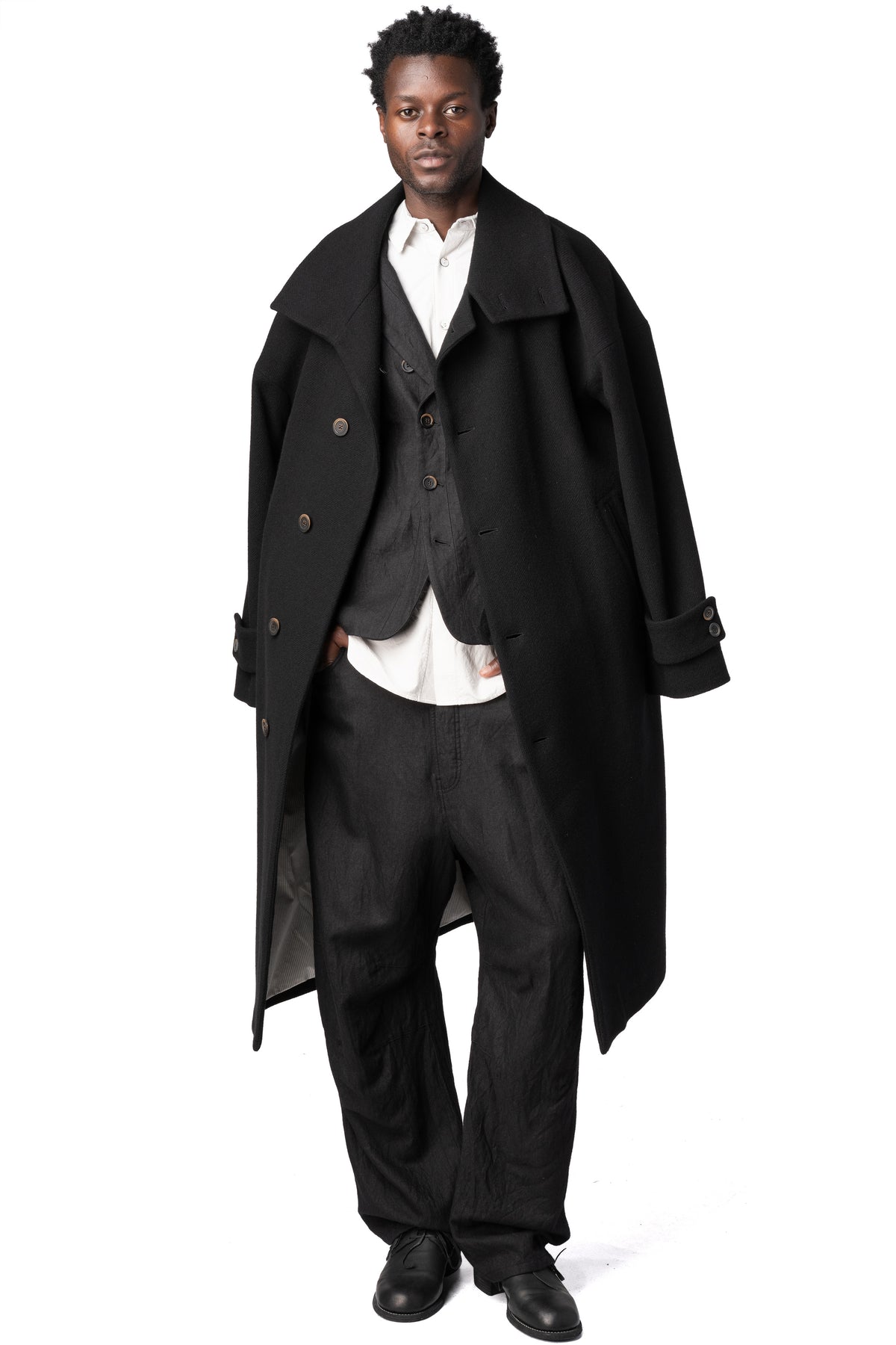Forme D'Expression | AW26 - High neck wool cashmere overcoat, HC022