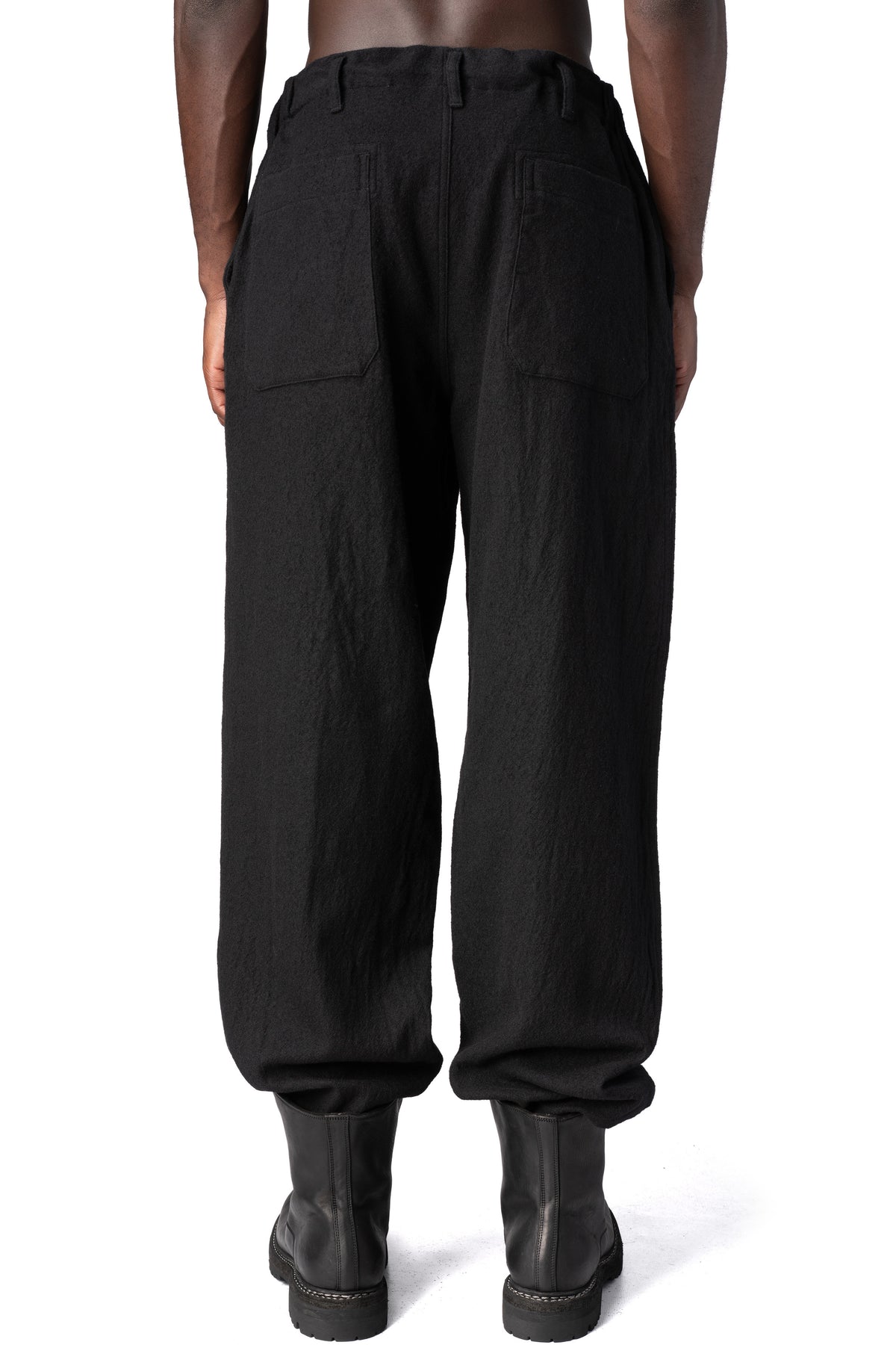 Y's Yohji Yamamoto | AW26 - Shrink wool patch pocket pants, Black MW-P70-101