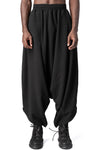 Oversized low-crotch embossed fleece trousers, Black