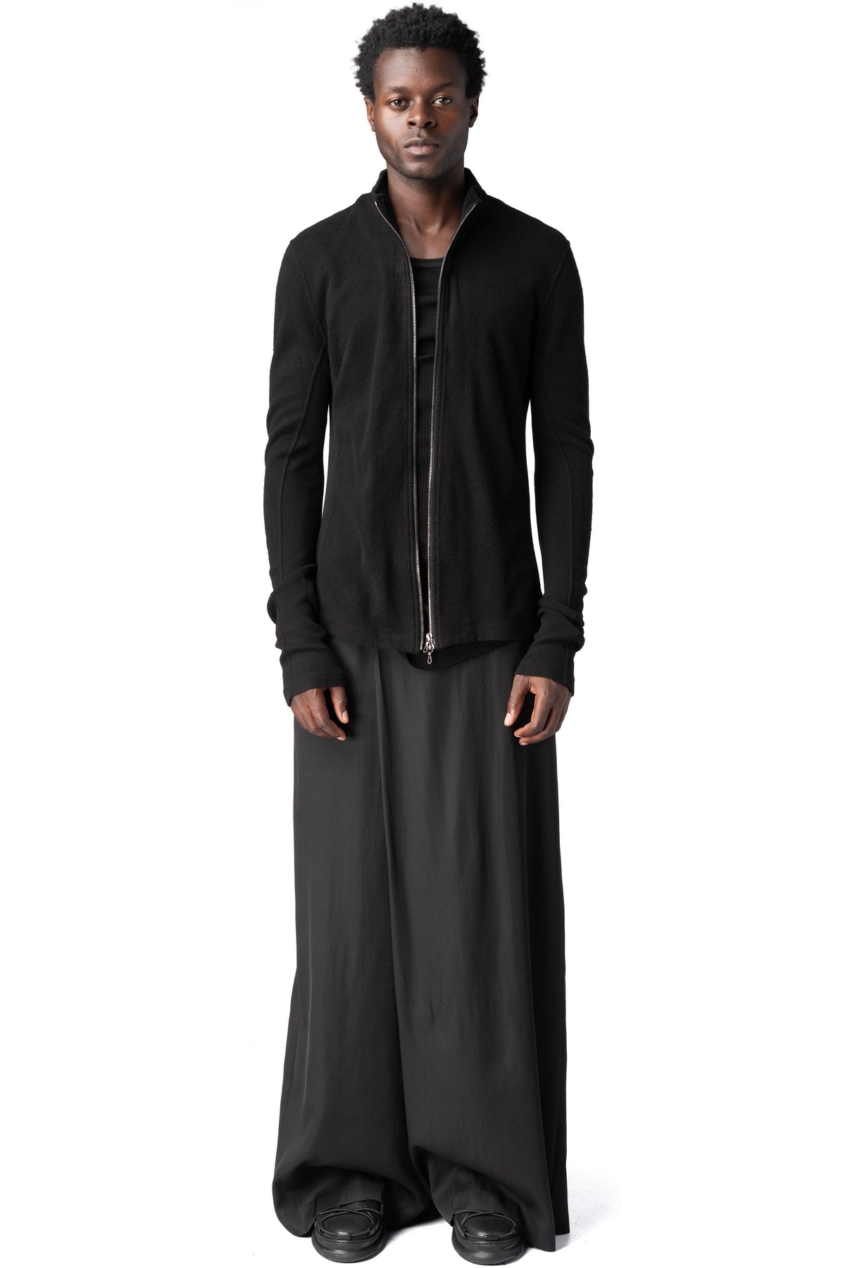 Julius_7 | AW26 - Zip-front thermal knit top, Black 957CUM1