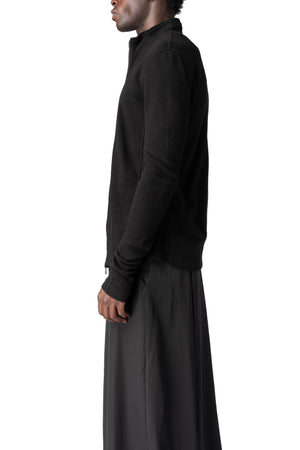 Julius_7 | AW26 - Zip-front thermal knit top, Black 957CUM1