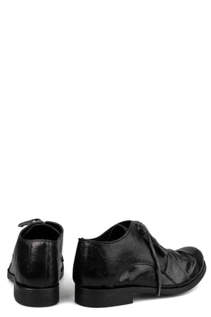 Wrinkled calfskin derbies