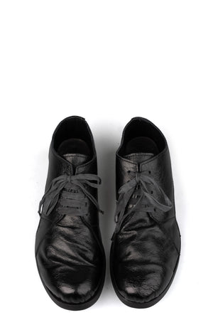Wrinkled calfskin derbies