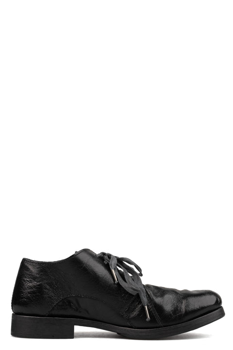 Wrinkled calfskin derbies