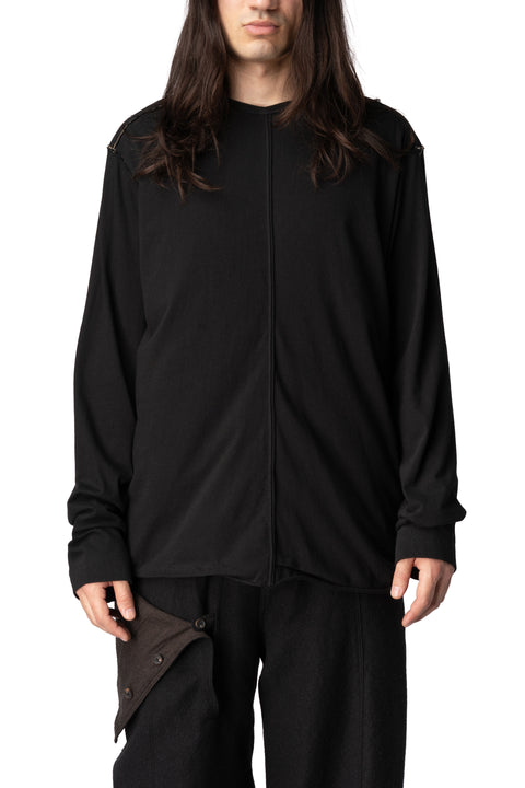 Front seam long sleeve t-shirt