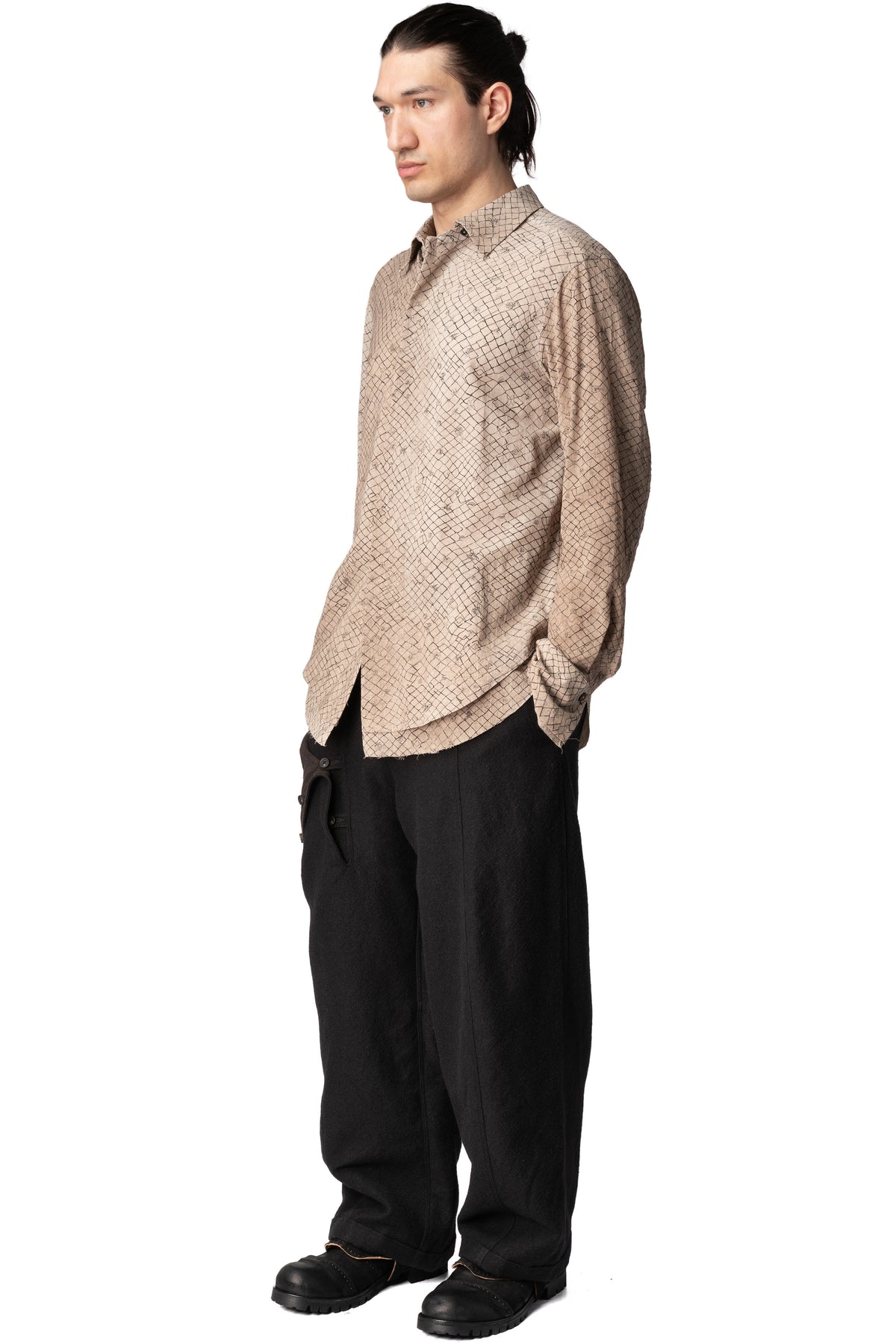Screen print removable collar shirt