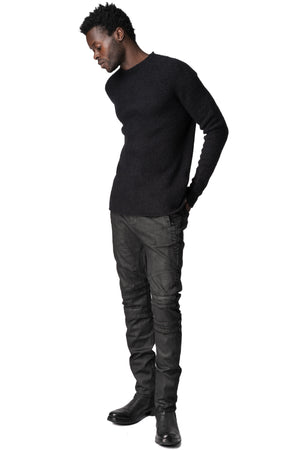 Heavy wool sweater with cross embroidery
