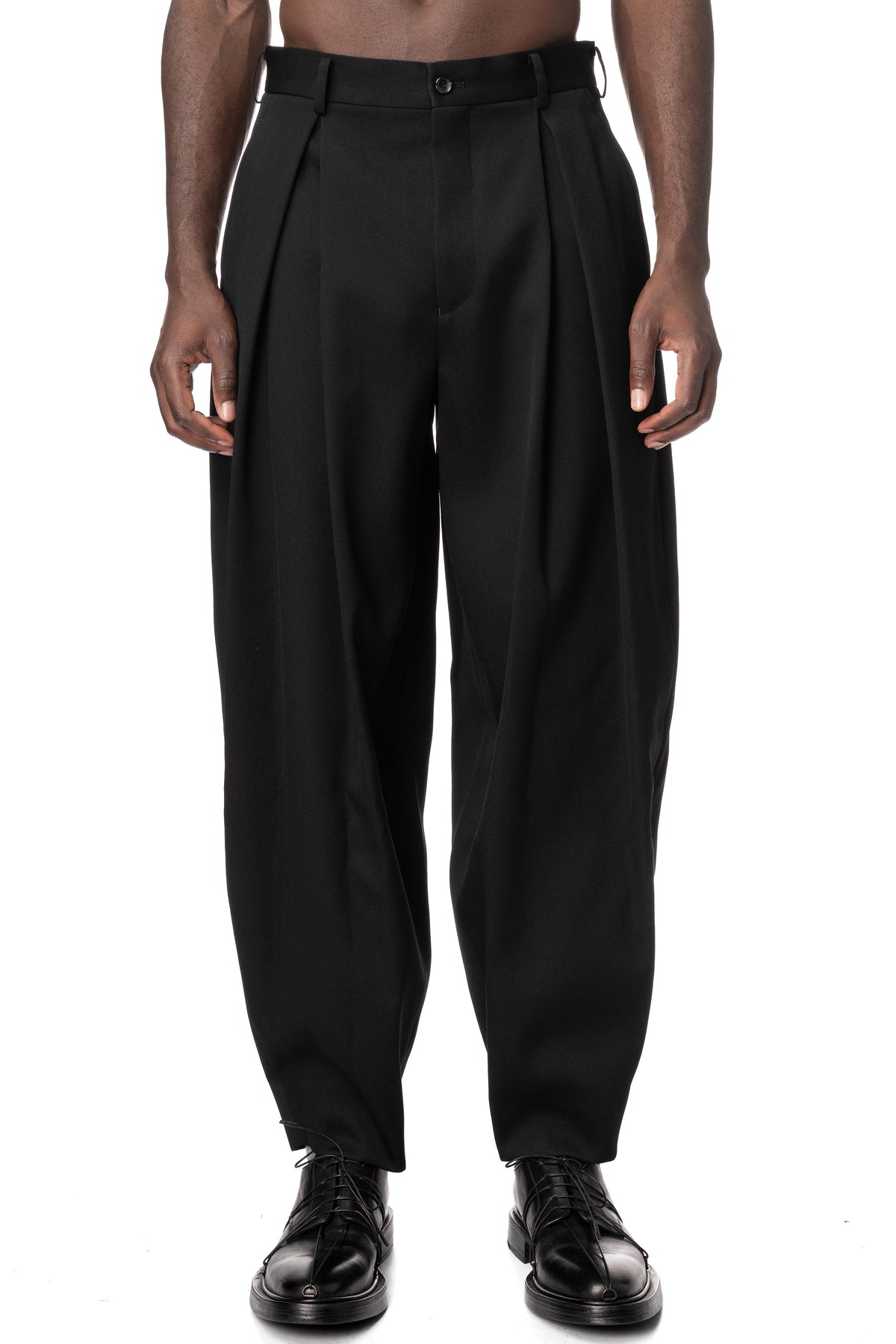 Double pleated wide leg wool pants, Black