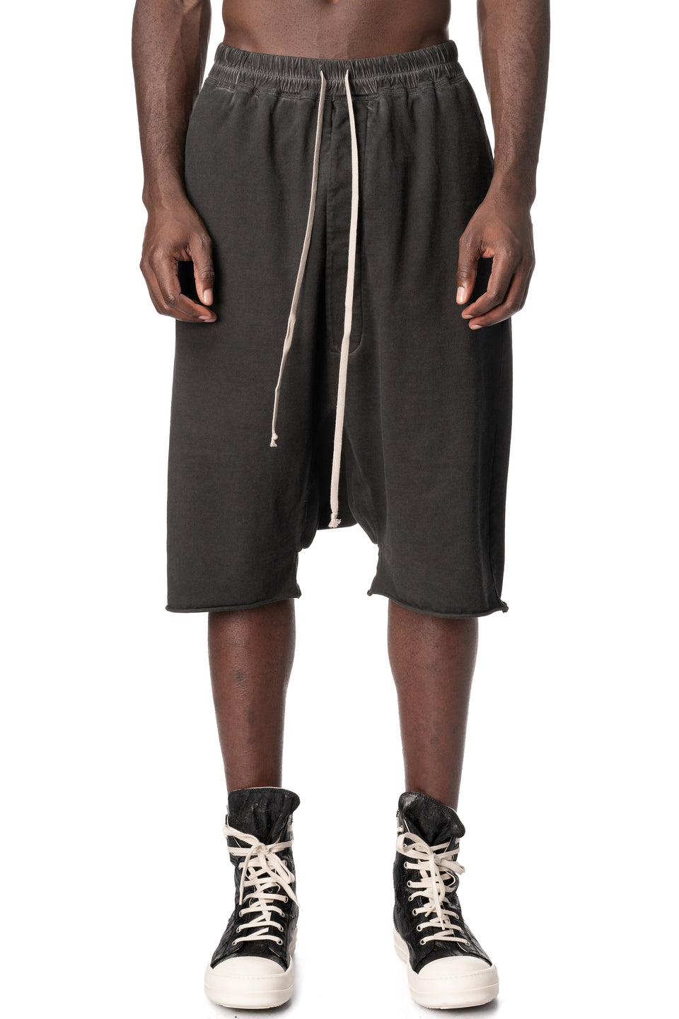 Drawstring Pods knit shorts, Faded Black