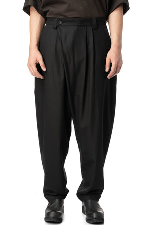 Cross stitch slanted pleat pants