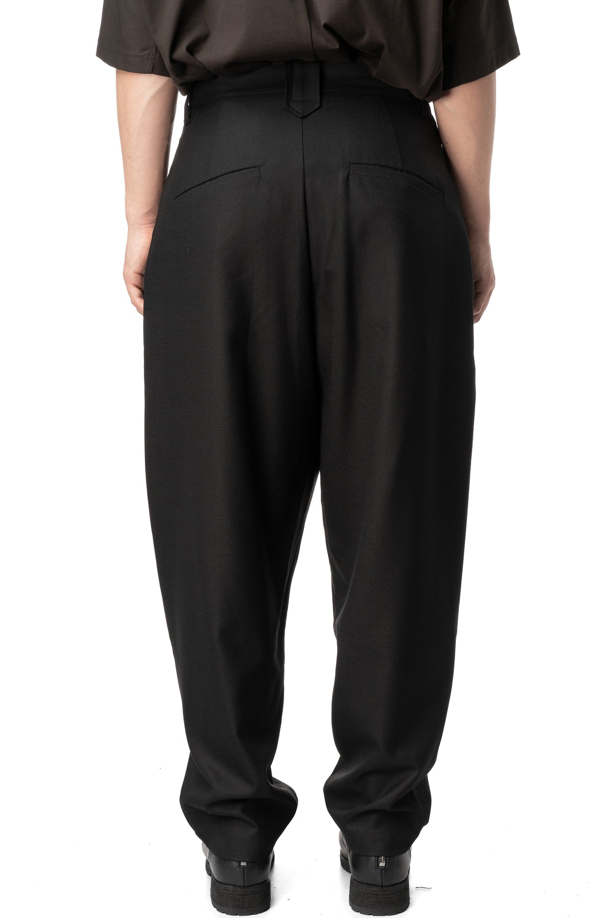 Cross stitch slanted pleat pants