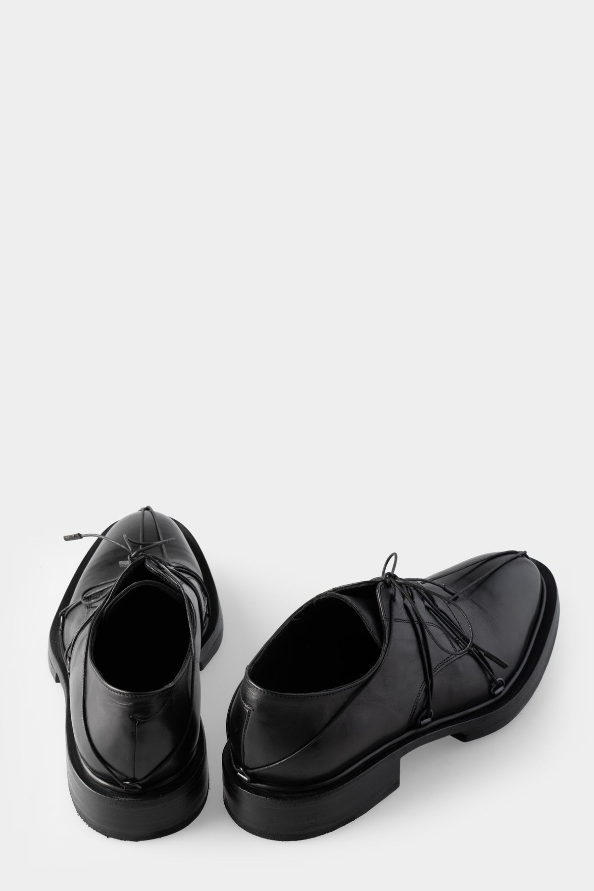 Söderberg | Traction oxford derbies
