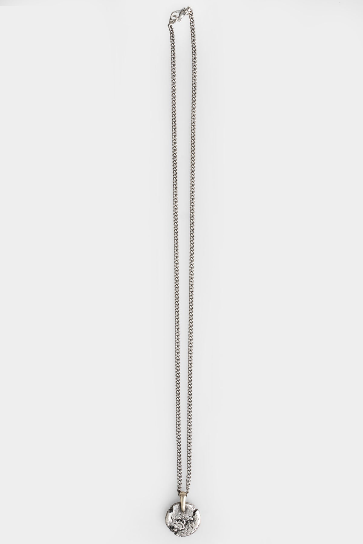 Enri Mars | Moon pendant necklace