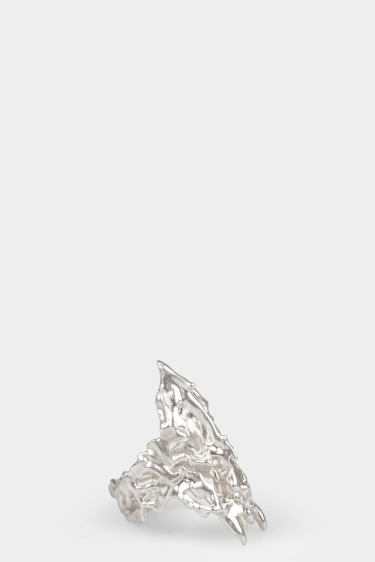 Ceremonial Tribute | Niaes silver ring