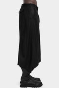 Julius_7 | AW25 - Drop crotch cropped suit pants, 917PAM10