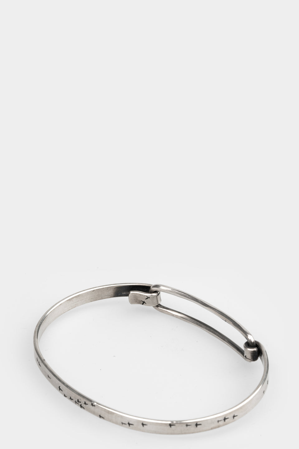 Bird flight silver band bracelet