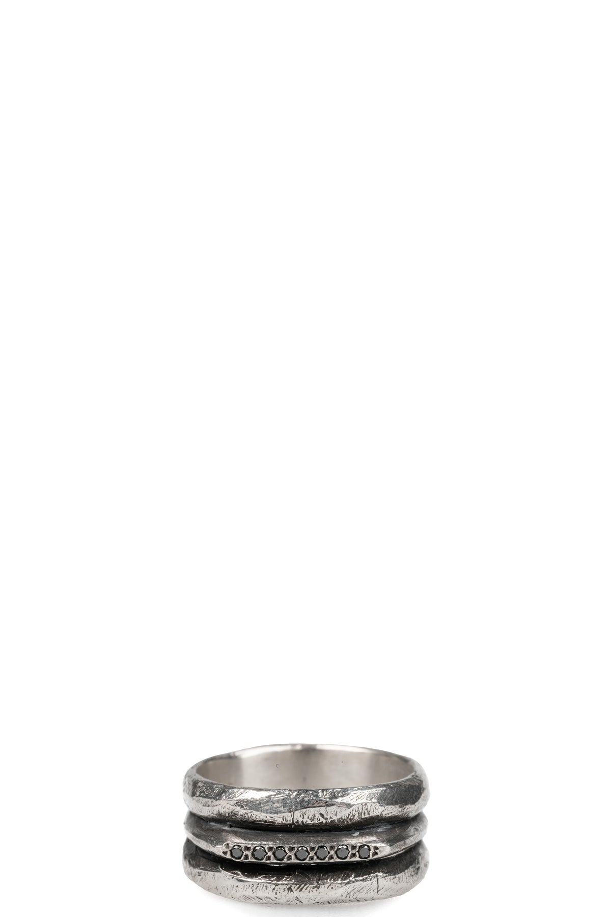 Enri Mars | Black diamond crest ring