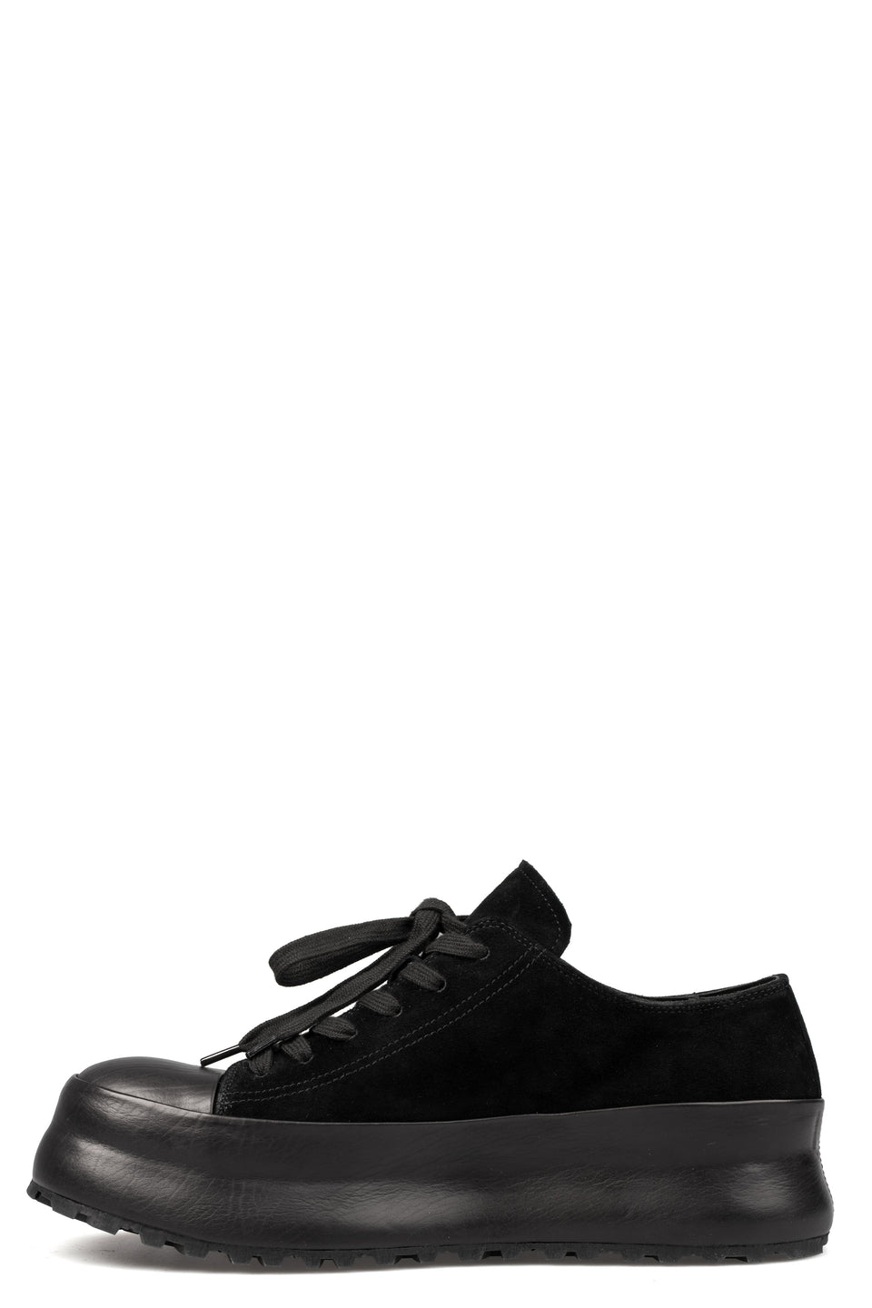 Low top calf leather laced sneakers