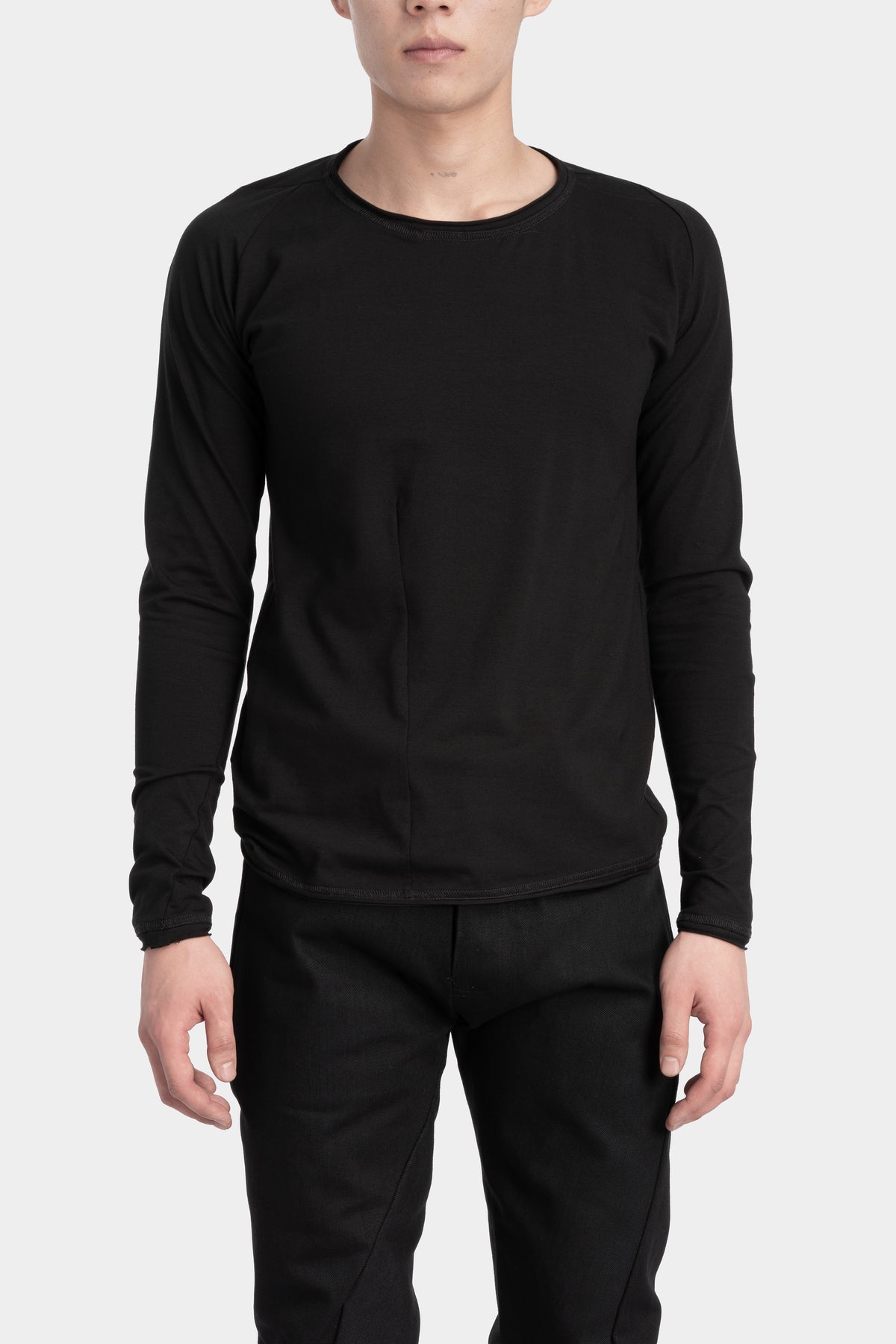 LEB By Leon Emanuel Blanck | AW25 - Tight long sleeve t-shirt 01-TL-EJ