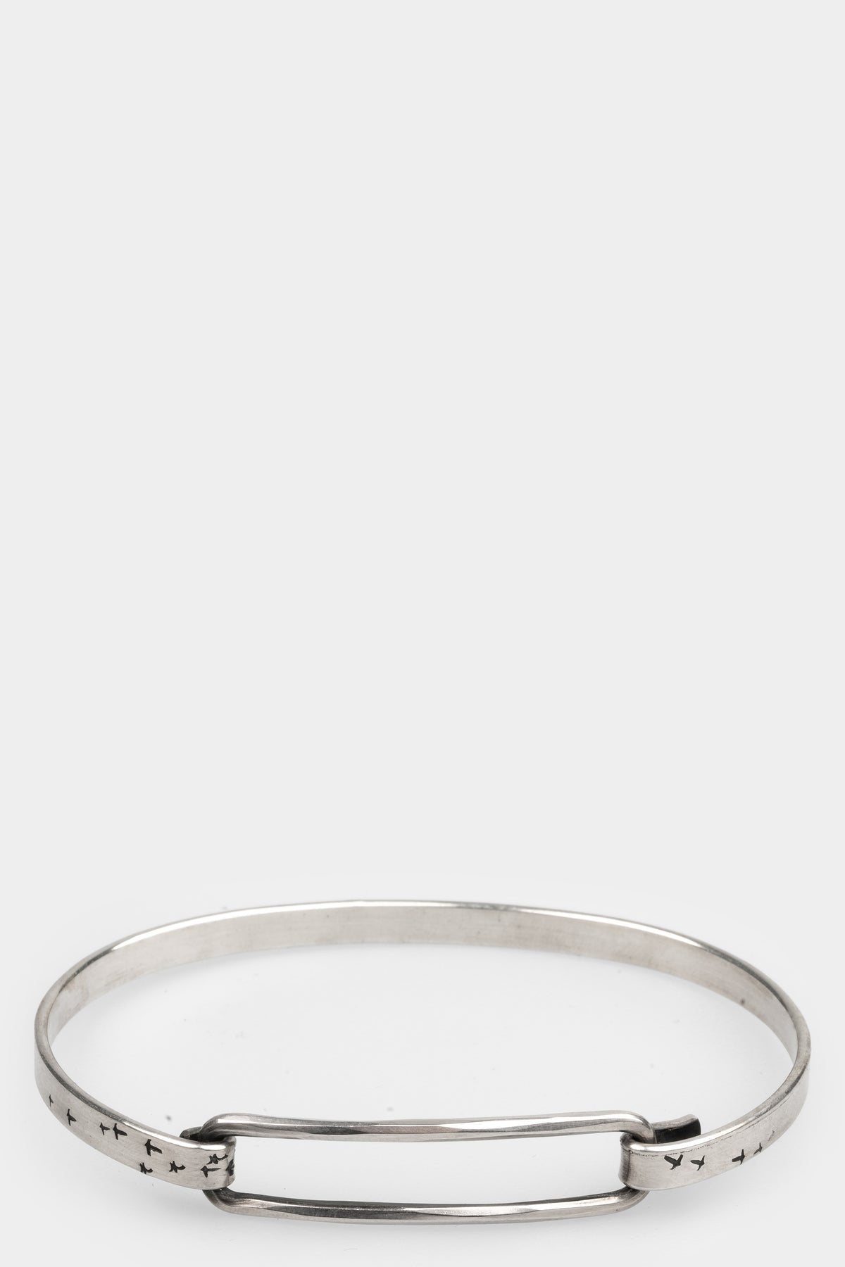 Werkstatt München | Bird flight silver band bracelet M2216