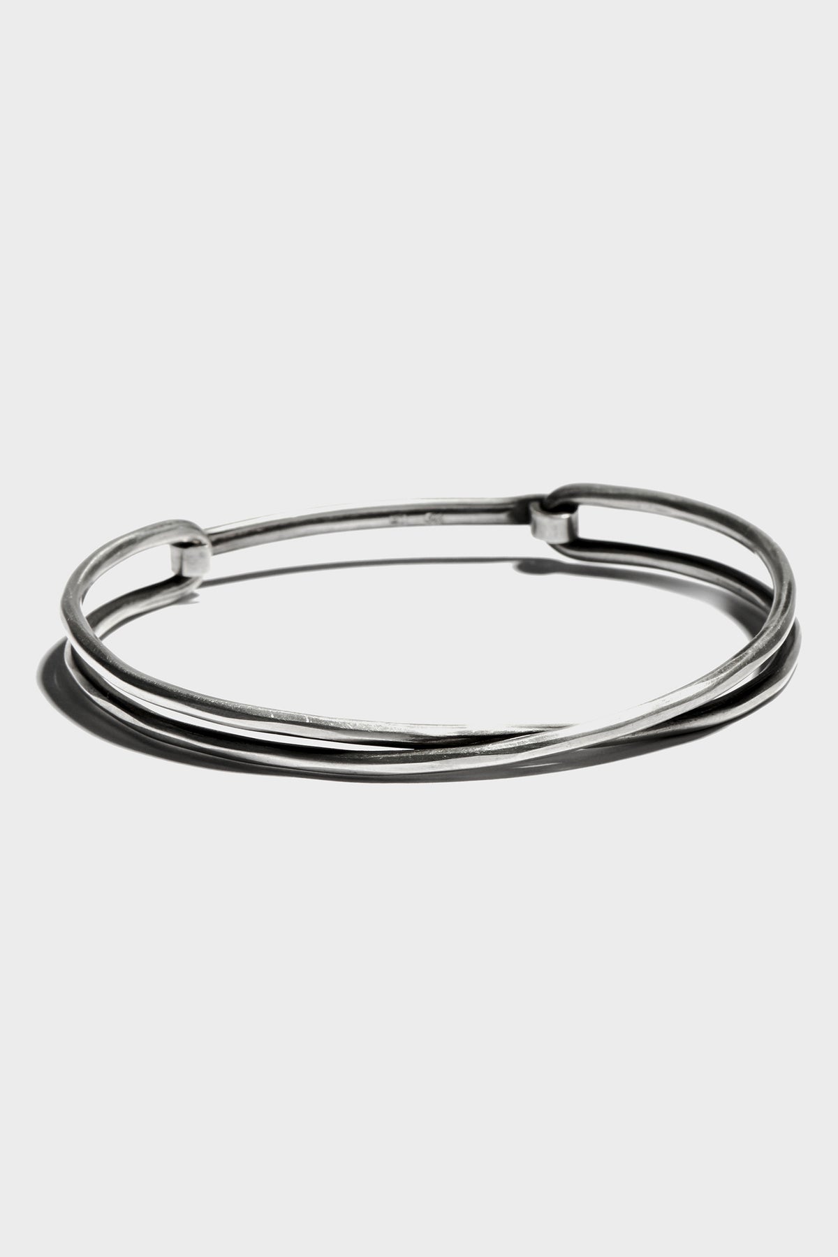 Werkstatt München Crossed bangle bracelet